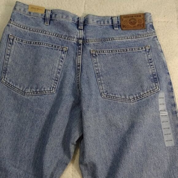 NWT Eddie Bauer Relaxed Fit Pre-Washed Denim 36x32